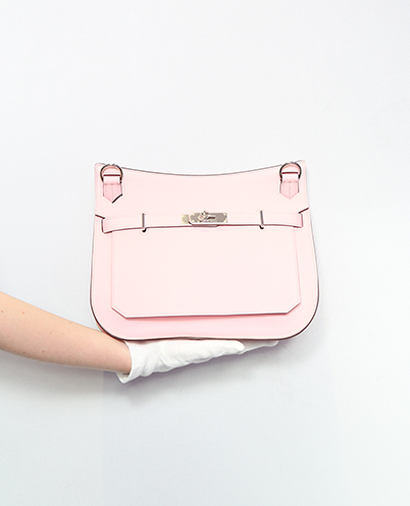 Hermes Jypsiere 28 Swift Leather in Rose Sakura, front view